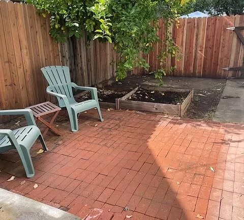 216 23rd St, Unit A in Sacramento, CA - Building Photo - Building Photo