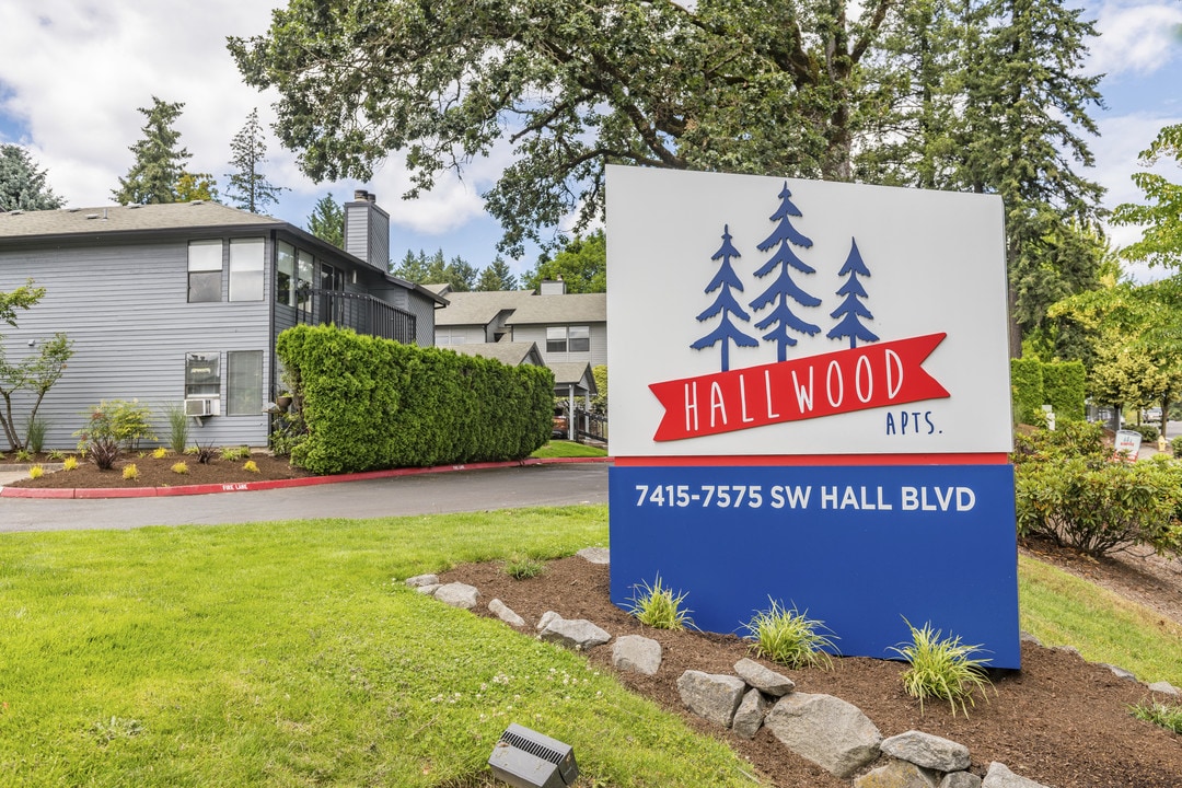 Hallwood Apartments in Beaverton, OR - Foto de edificio