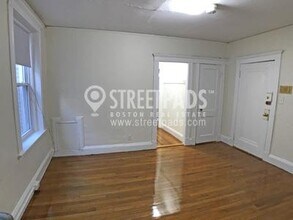 231-235 Park Dr in Boston, MA - Building Photo - Building Photo