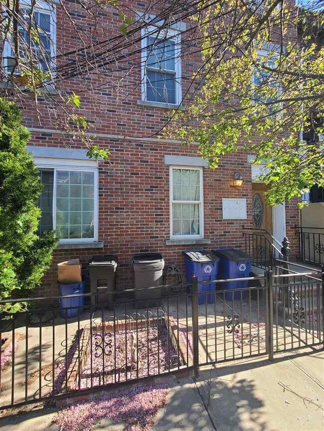 property at 356 4th St