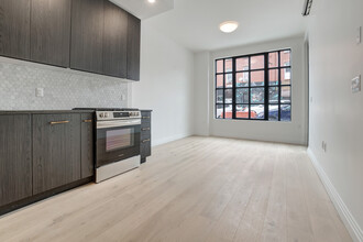 875 4th Ave in Brooklyn, NY - Building Photo - Building Photo