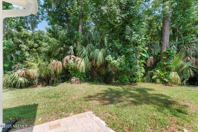 593 Palmera Dr E in Palm Valley, FL - Building Photo - Building Photo
