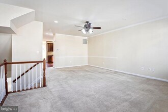 646 Highland Farms Cir in Gambrills, MD - Building Photo - Building Photo