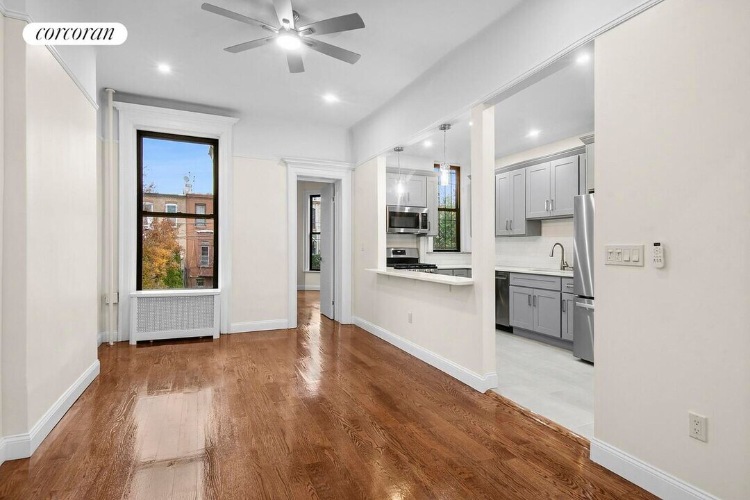 1445 Dean St in Brooklyn, NY - Foto de edificio