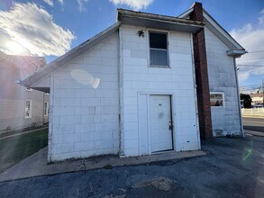 165 N Hanover St in Elizabethtown, PA - Building Photo - Building Photo