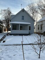 7805 Elton Ave in Cleveland, OH - Building Photo