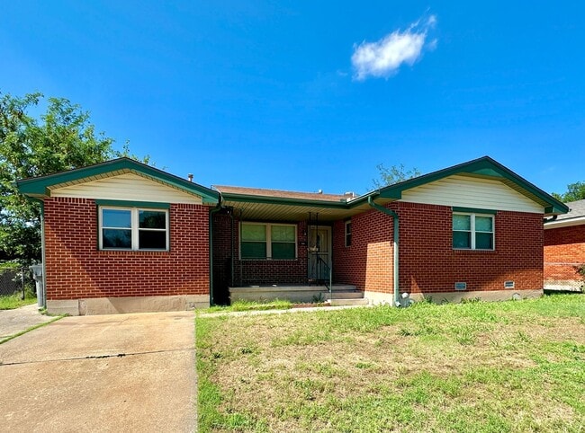 property at 5343 NW Glenn Ave