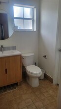 4810 Grapevine Wy in Davie, FL - Building Photo - Building Photo