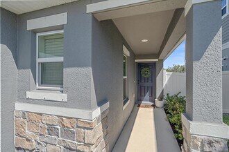 9018 Sandy Bluffs Circle in Parrish, FL - Building Photo - Building Photo