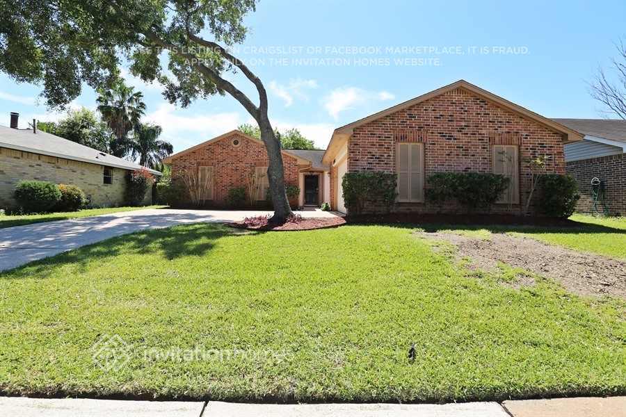16751 Summer Dawn Ln in Houston, TX - Building Photo