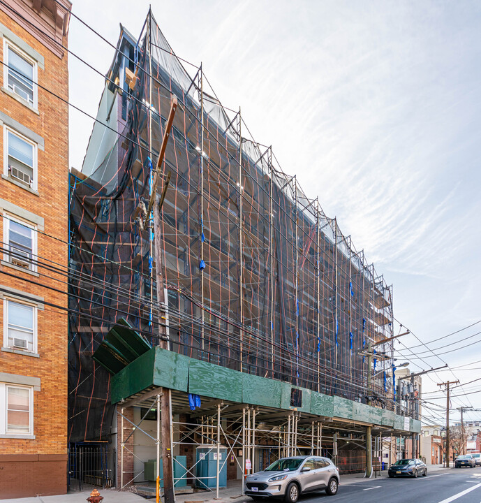 The Belmont in Hoboken, NJ - Foto de edificio