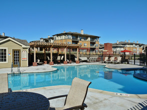 Grandview Heights Apartments in Glenpool, OK - Foto de edificio - Building Photo