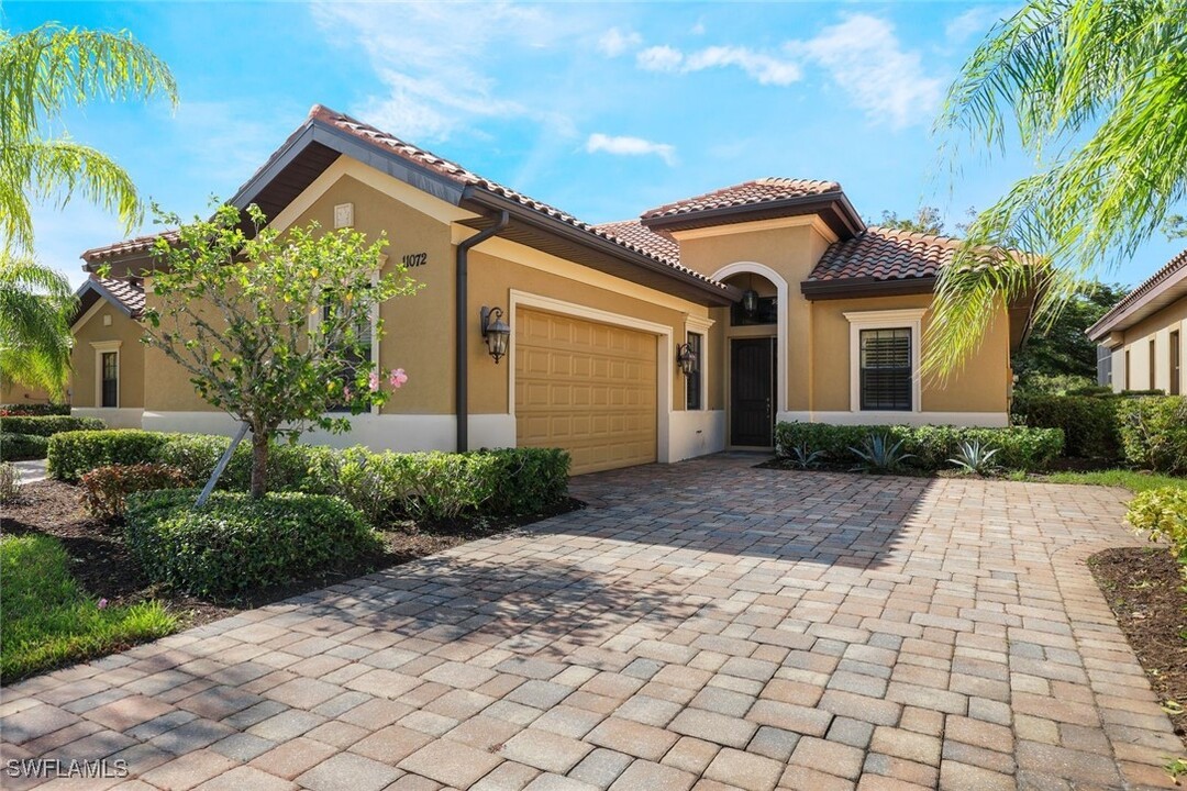 11072 Esteban Dr in Ft. Myers, FL - Building Photo