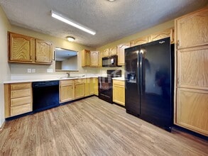 126 Thompson St in Trenton, OH - Building Photo - Building Photo