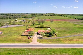980580 S Hwy 99 in Prague, OK - Building Photo - Building Photo