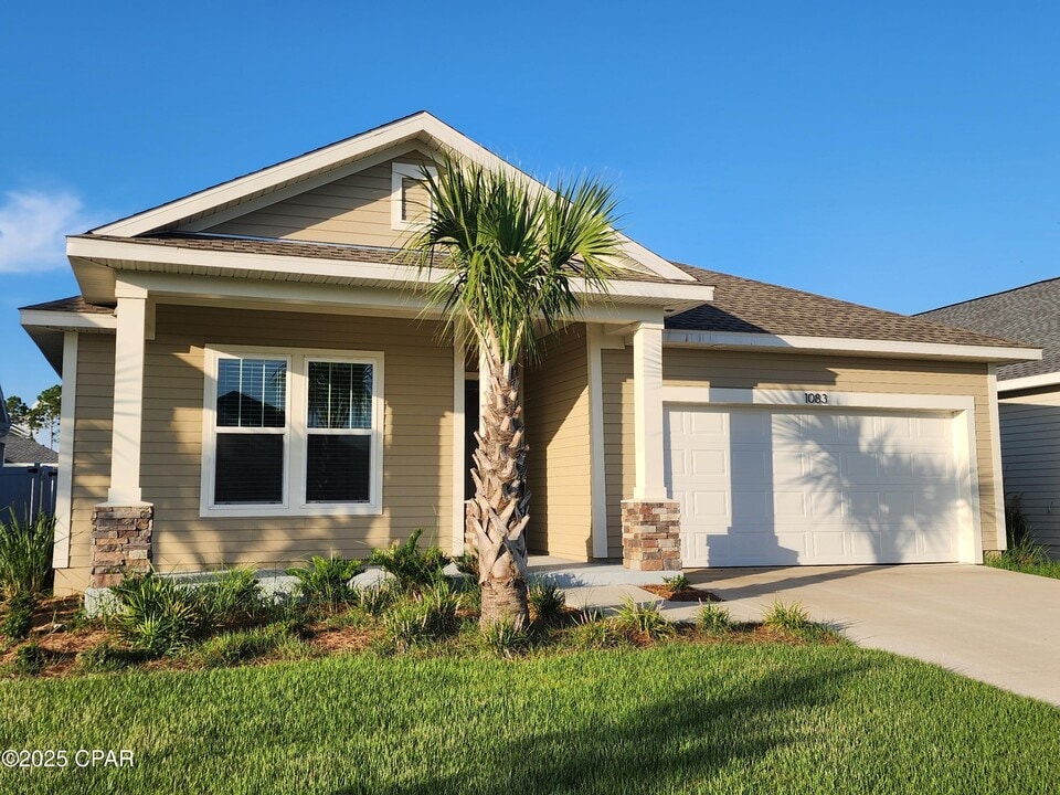 1083 Harrison Byu Dr in Panama City Beach, FL - Building Photo