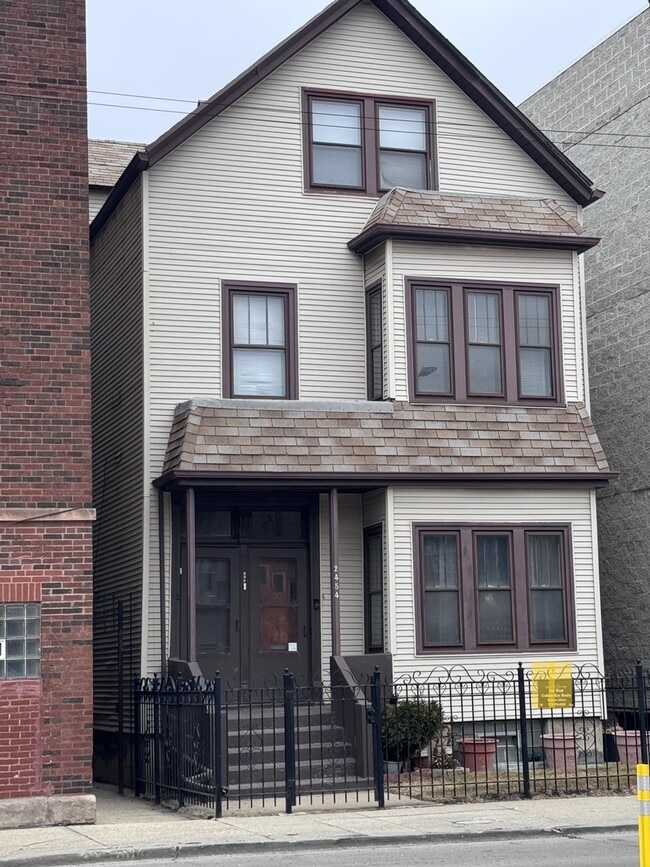 property at 2454 W Diversey Ave