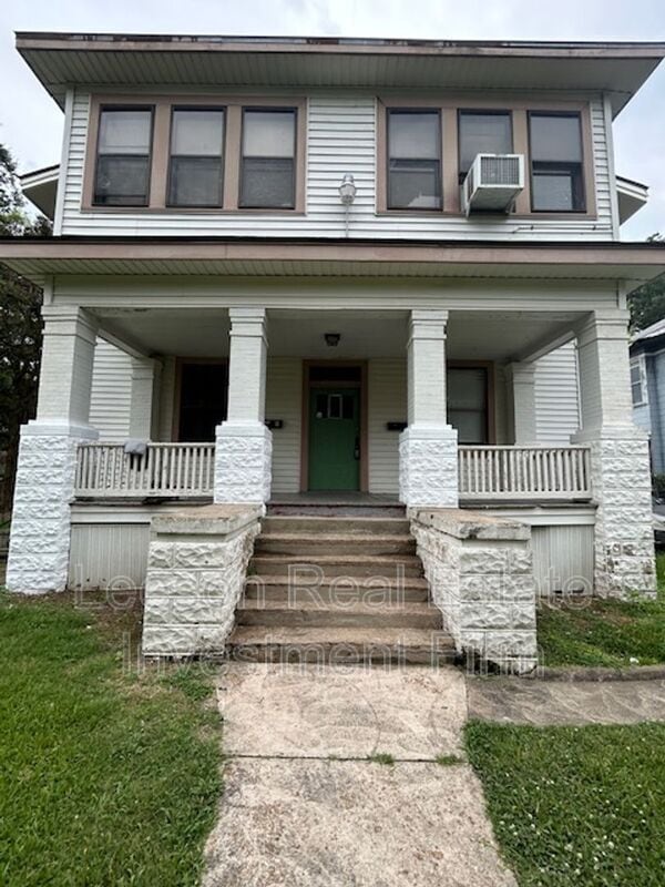 property at 1101 College St