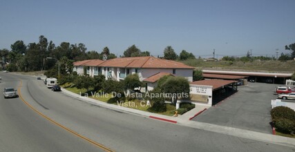 La Valle De Vista in Vista, CA - Building Photo - Building Photo