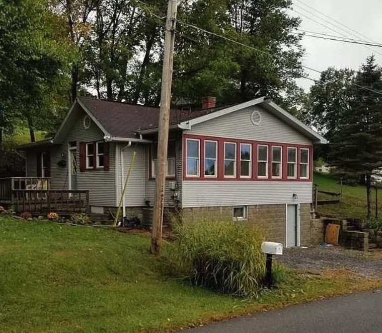 1015 Boulevard Ave in Fairmont, WV - Foto de edificio