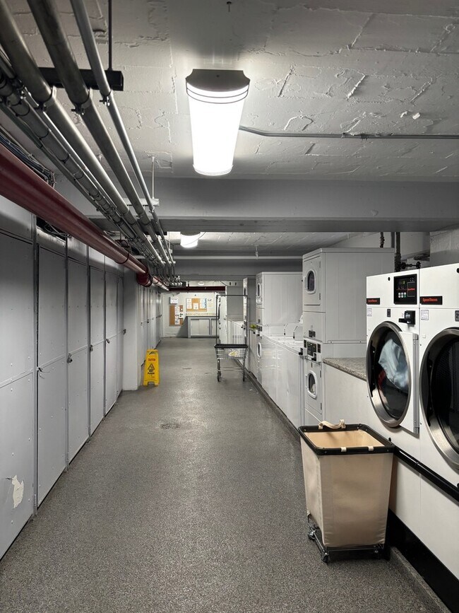 4970 N Marine Dr in Chicago, IL - Building Photo - Building Photo