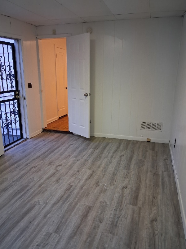 20269 Elkhart St in Harper Woods, MI - Building Photo - Building Photo