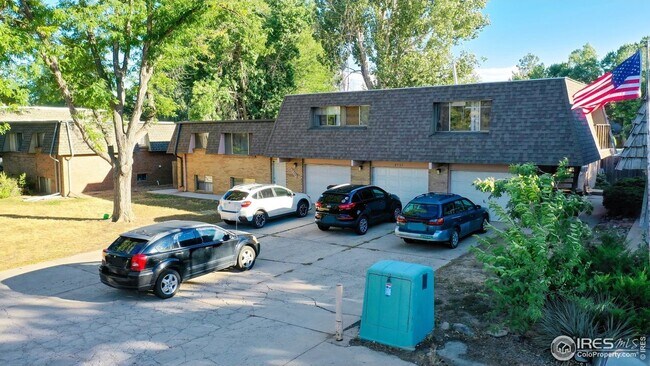 property at 2755 Leisure Dr