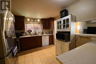 41 Gemshaw Crescent in Toronto, ON - Building Photo - Building Photo