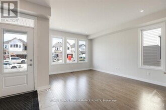 522 Oldenburg Ave in Ottawa, ON - Building Photo - Building Photo