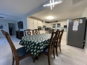 202 Shasteen St in Estill Springs, TN - Foto de edificio - Building Photo