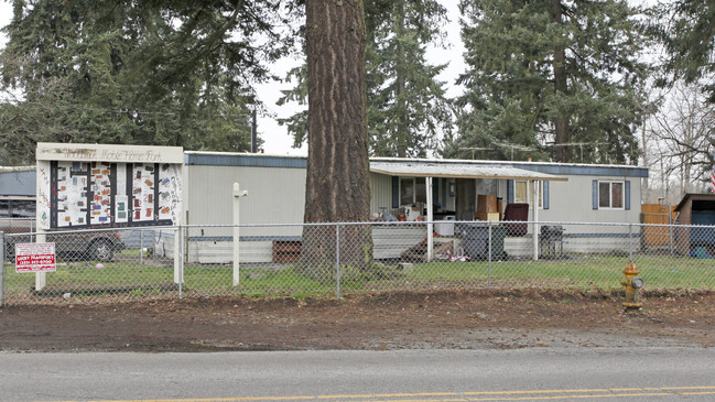 Woodbrook Mobile Home Park in Tacoma, WA - Building Photo - Building Photo