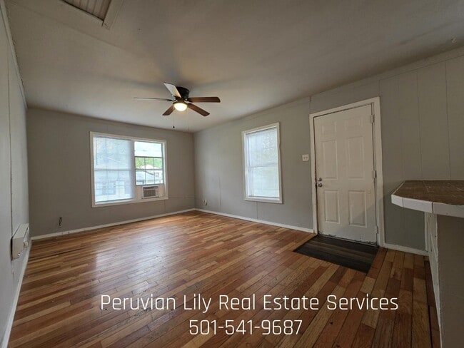 210 N Monroe St in Cabot, AR - Building Photo - Building Photo