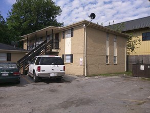 6204 Culberson St in Houston, TX - Building Photo - Building Photo