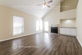 2146 Falcon Ridge Dr in Carrollton, TX - Building Photo - Building Photo