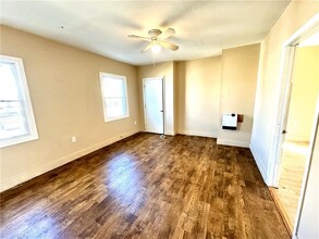 24 Broad St in Haverstraw, NY - Building Photo - Building Photo