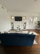 5092 W Monroe St in Chicago, IL - Building Photo - Building Photo