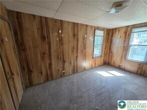 1215 Bushkill St in Easton, PA - Building Photo - Building Photo