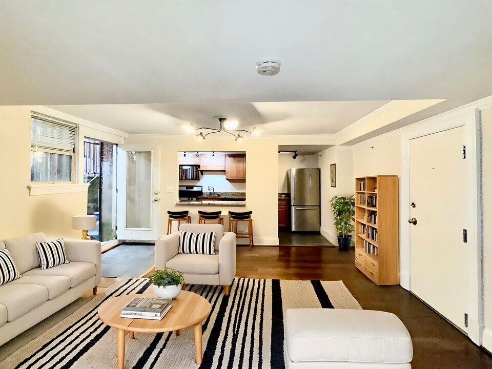3500 13th St NW in Washington, DC - Building Photo
