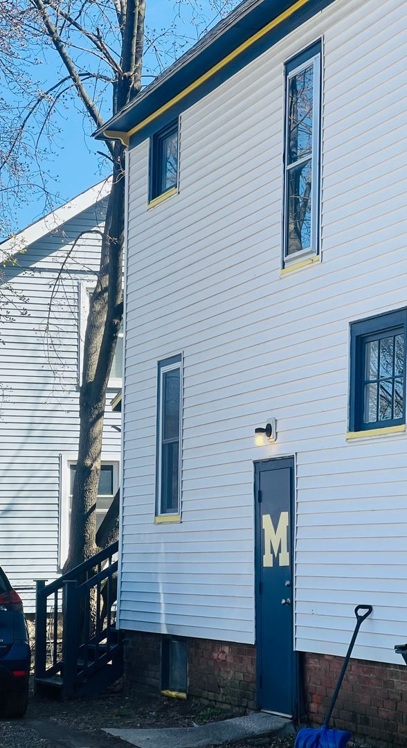 601 E Hoover Ave in Ann Arbor, MI - Building Photo - Building Photo