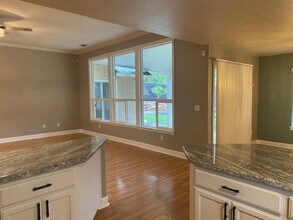 3100 Dartford Dr in Shasta Lake, CA - Building Photo - Building Photo