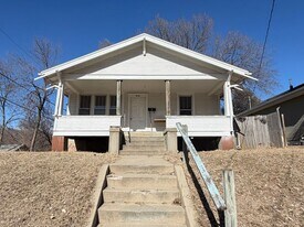 3115 2nd St in Sioux City, IA - Building Photo