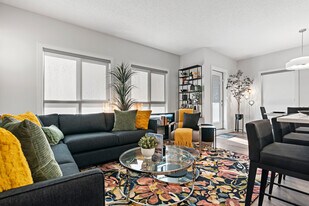 The Maverick in Edmonton, AB - Building Photo