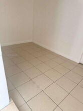 1942 Adams St in Hollywood, FL - Building Photo - Building Photo