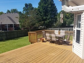 4453 Old Princess Anne Rd in Virginia Beach, VA - Building Photo - Building Photo