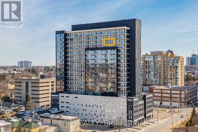 181 King St S in Waterloo, ON - Building Photo - Building Photo