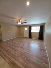 901 Crow Mountain Rd in Russellville, AR - Building Photo - Building Photo