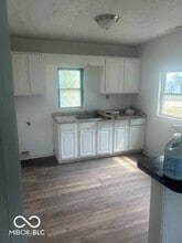 2238 Admiral Dr in Indianapolis, IN - Building Photo - Building Photo