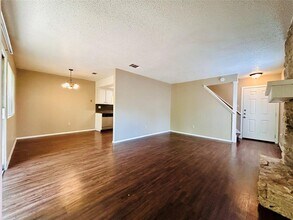 1507 No Mor Cove in Austin, TX - Building Photo - Building Photo