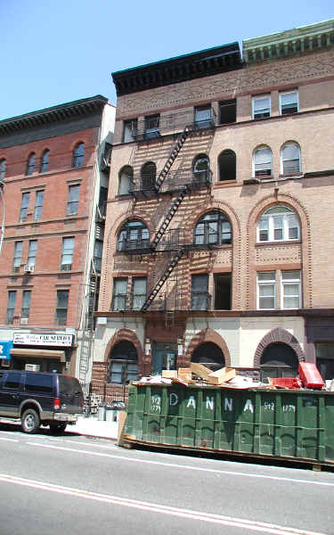 206 Saint Nicholas Ave in New York, NY - Foto de edificio - Building Photo