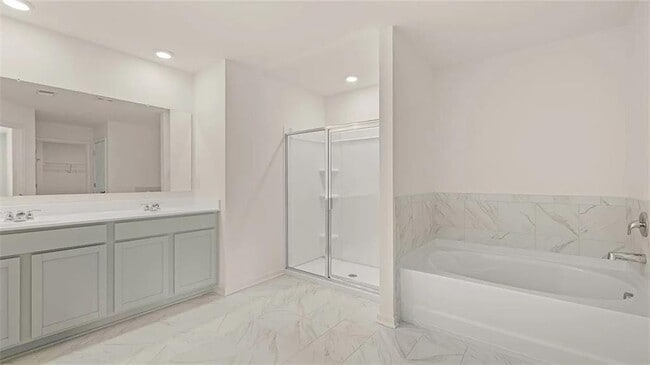317 Sound Cir in Stockbridge, GA - Building Photo - Building Photo